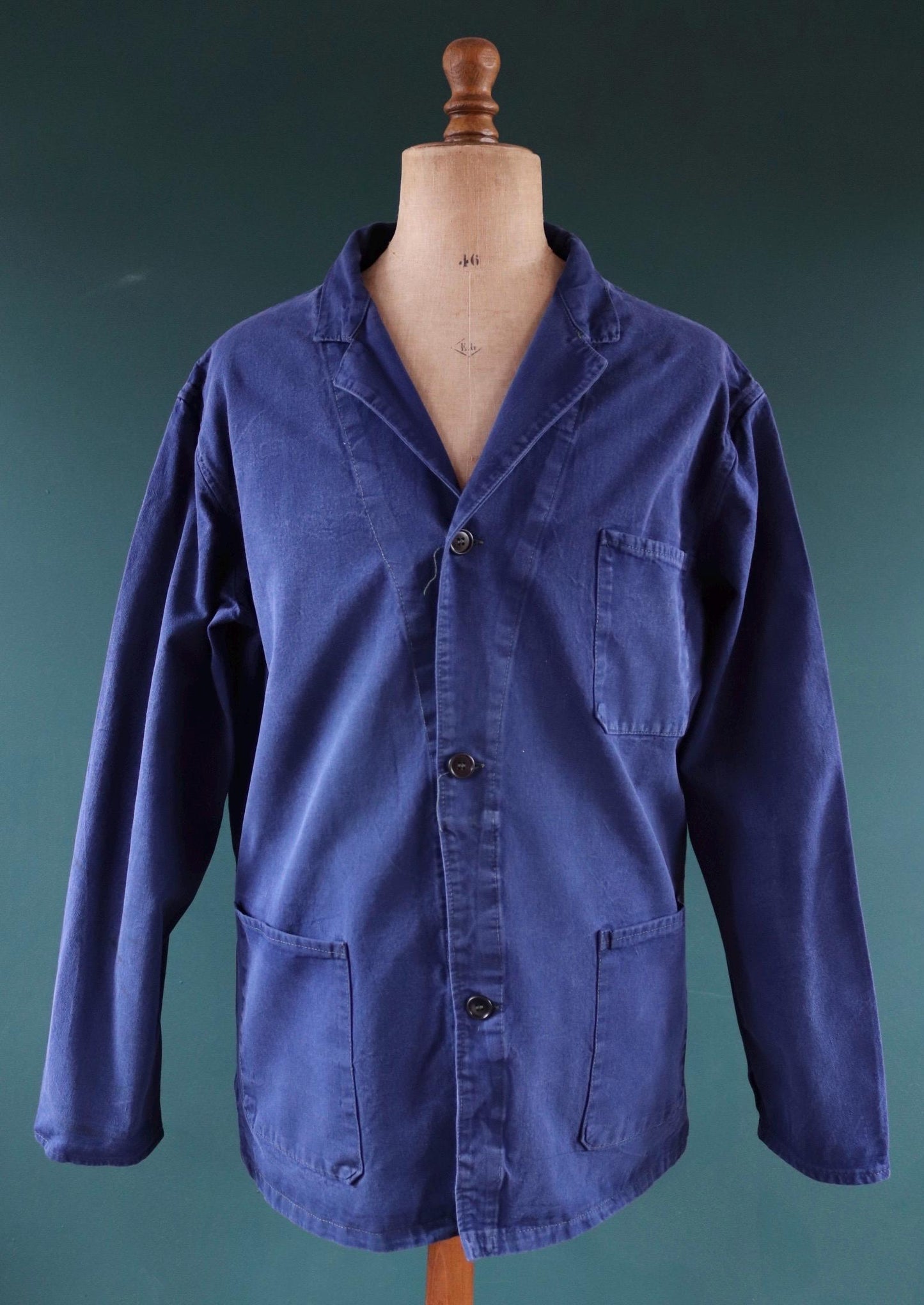 Vintage French workwear jacket - blue chore coat - 49” chest