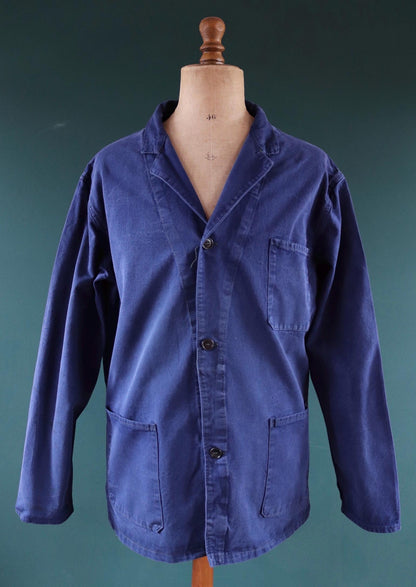 Vintage French workwear jacket - blue chore coat - 49” chest