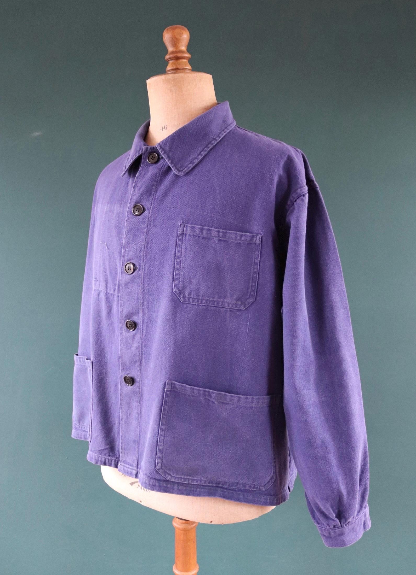 Vintage French workwear jacket - blue chore coat - 53” chest