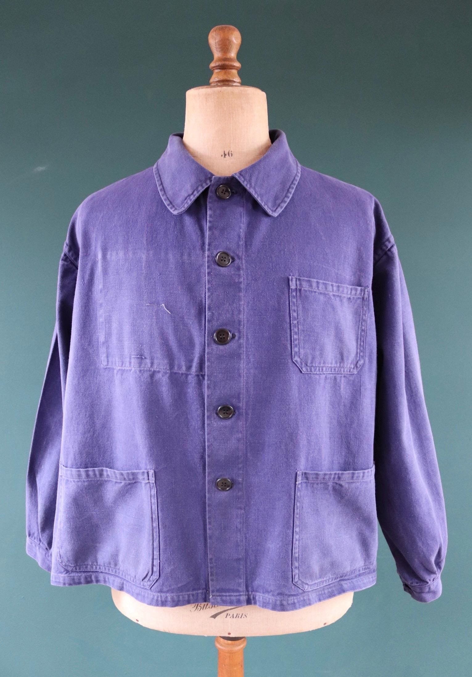 Vintage French workwear jacket - blue chore coat - 53” chest