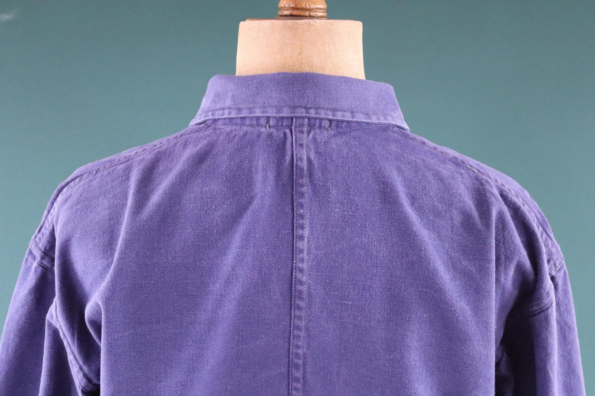 Vintage French workwear jacket - blue chore coat - 53” chest