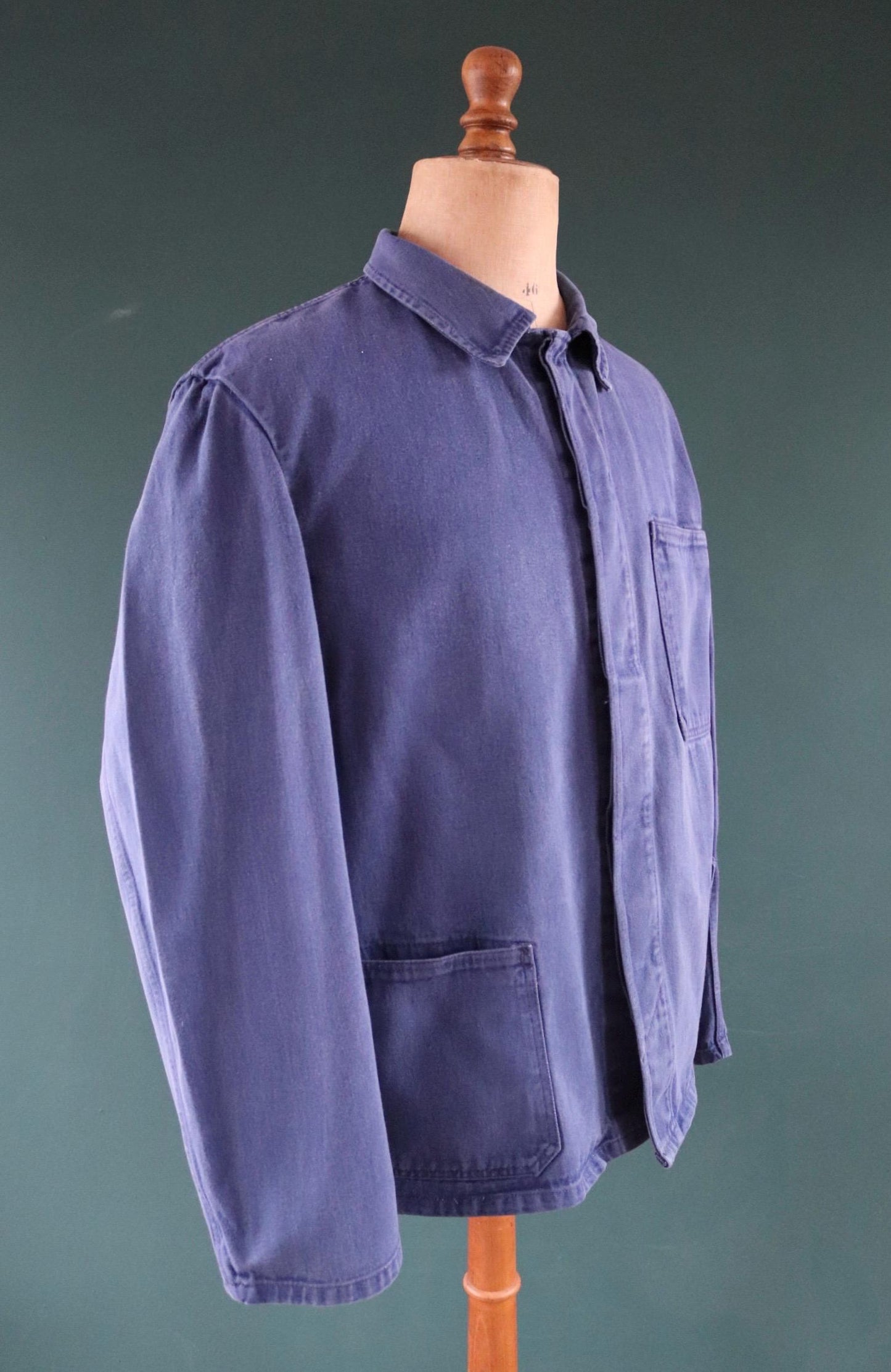 Vintage French workwear jacket - blue chore coat - 48” chest