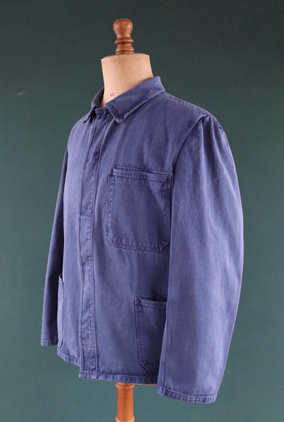 Vintage French workwear jacket - blue chore coat - 48” chest