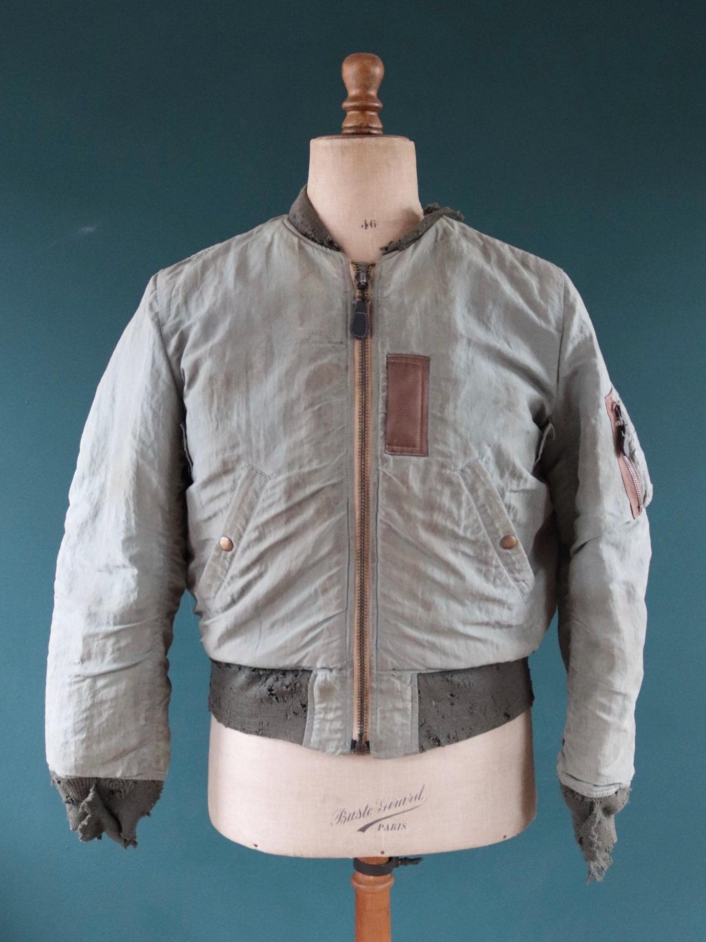 Vintage 1950s USAF MA-1 - Air Force flight jacket - military jacket - MIL-J-8279B - 44" chest