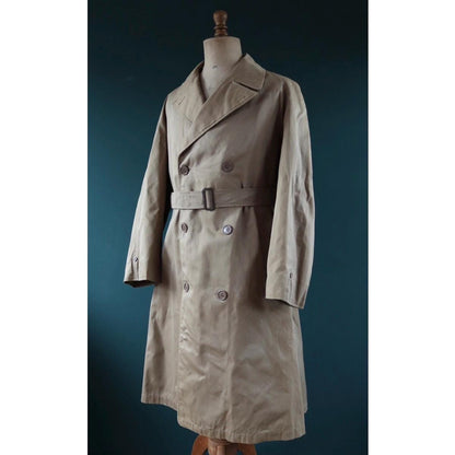 Vintage 1950s demob trench coat - WW2 British - gabardine rain coat - double breasted - 48” chest