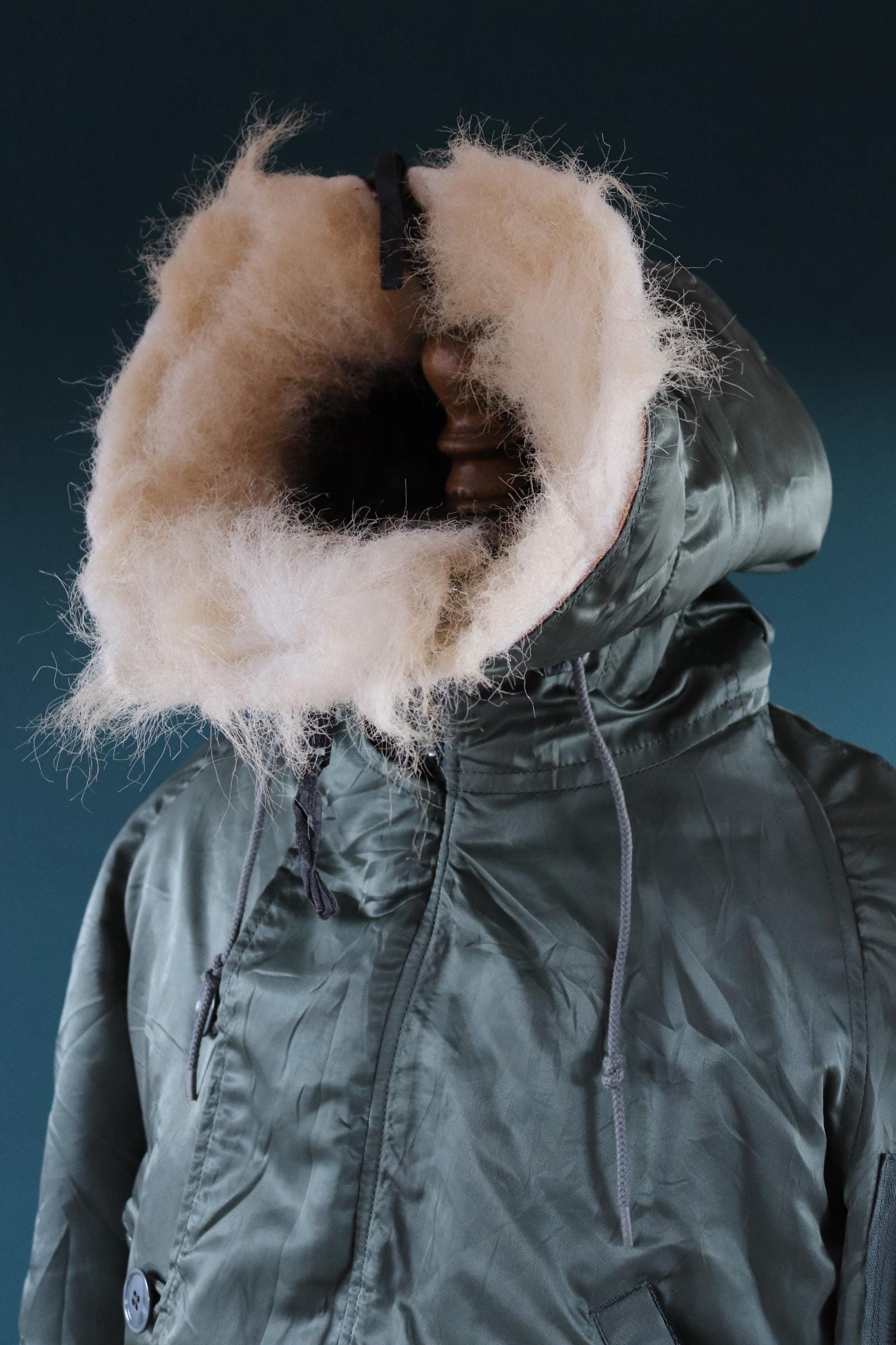 Vintage 1980s USAF N-2B jacket - military parka - extreme cold weather - split hood - 44" chest