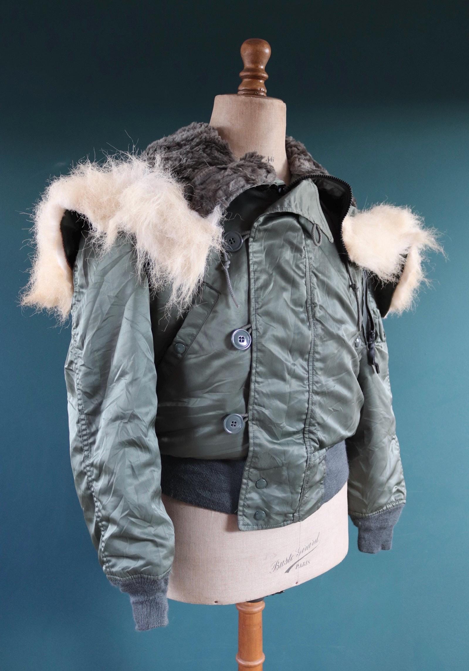 Vintage 1980s USAF N-2B jacket - military parka - extreme cold weather - split hood - 44" chest