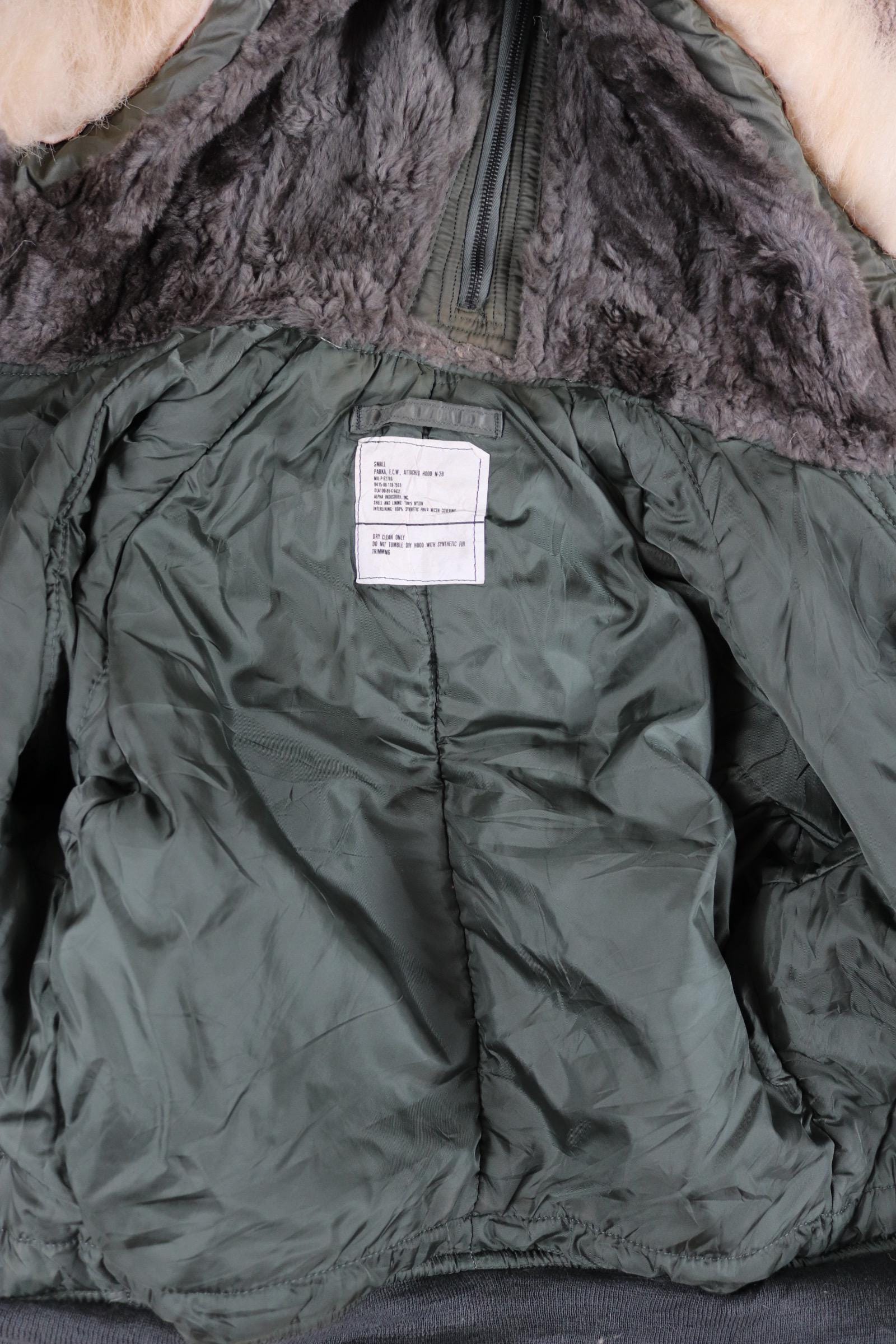 Vintage 1980s USAF N-2B jacket - military parka - extreme cold weather - split hood - 44" chest