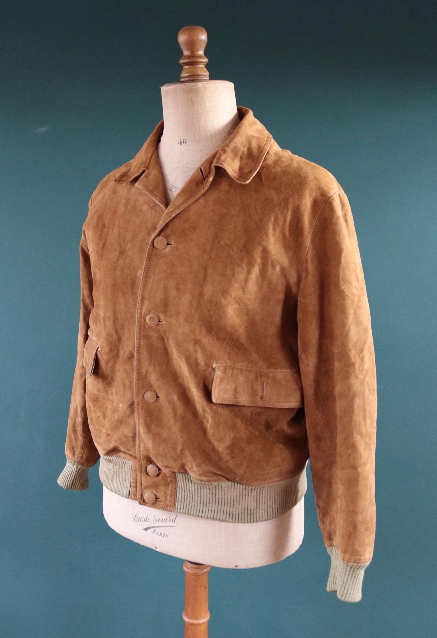Vintage 1960s buckskin suede jacket - 46” chest