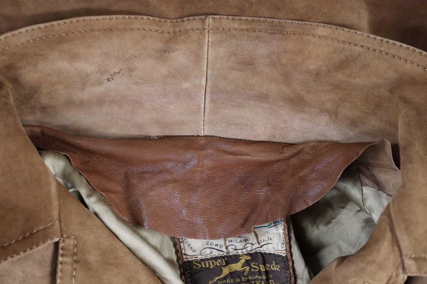 Vintage 1960s buckskin suede jacket - 46” chest