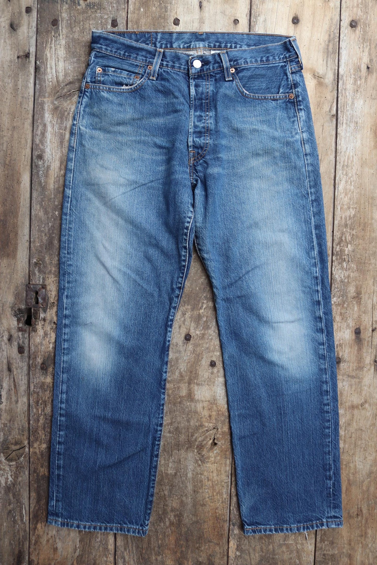 Vintage Levis 501 jeans - blue denim workwear - 32" x 30"
