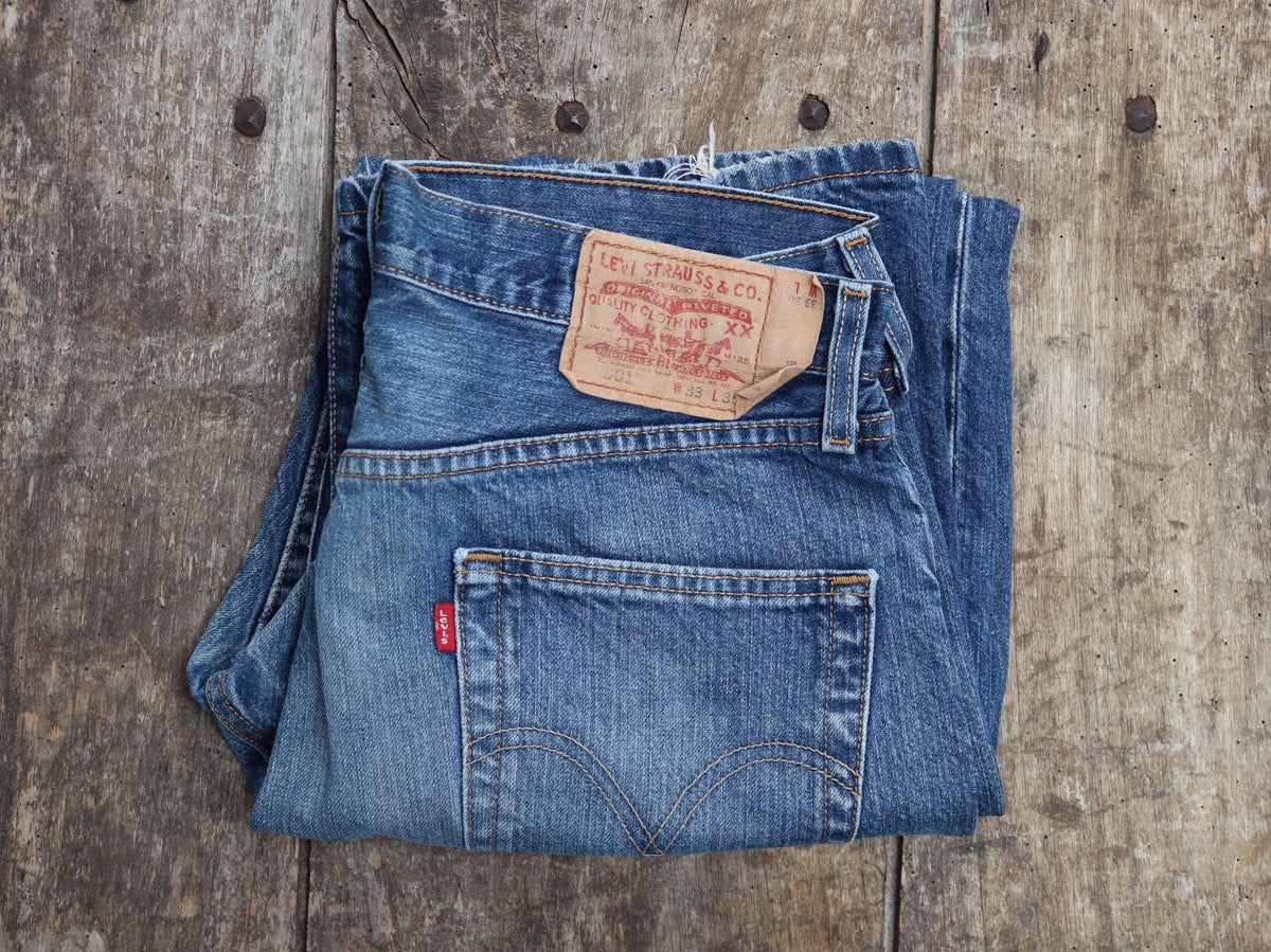 Vintage Levis 501 jeans - blue denim workwear - 32" x 30"