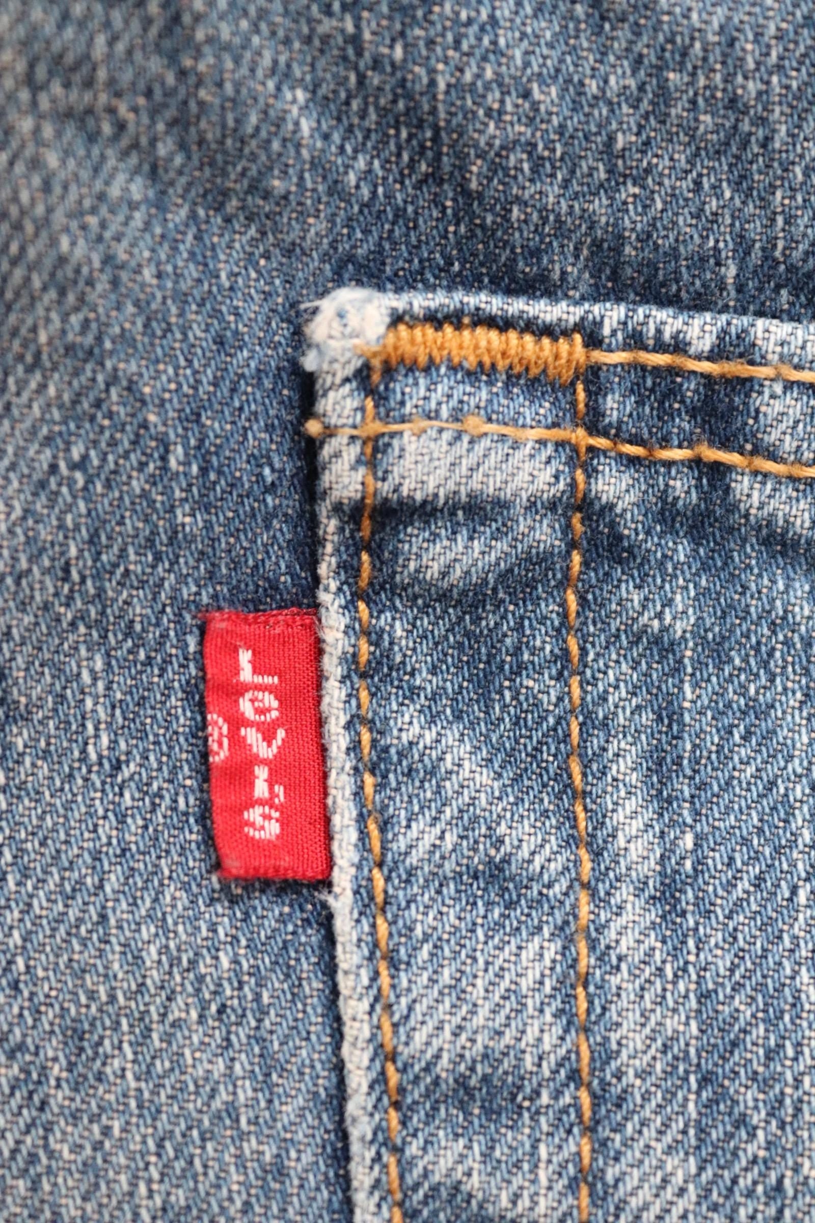 Vintage Levis 501 jeans - blue denim workwear - 32" x 30"