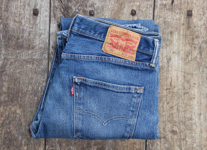 Vintage Levis 501 jeans - blue denim workwear - 33" x 31"