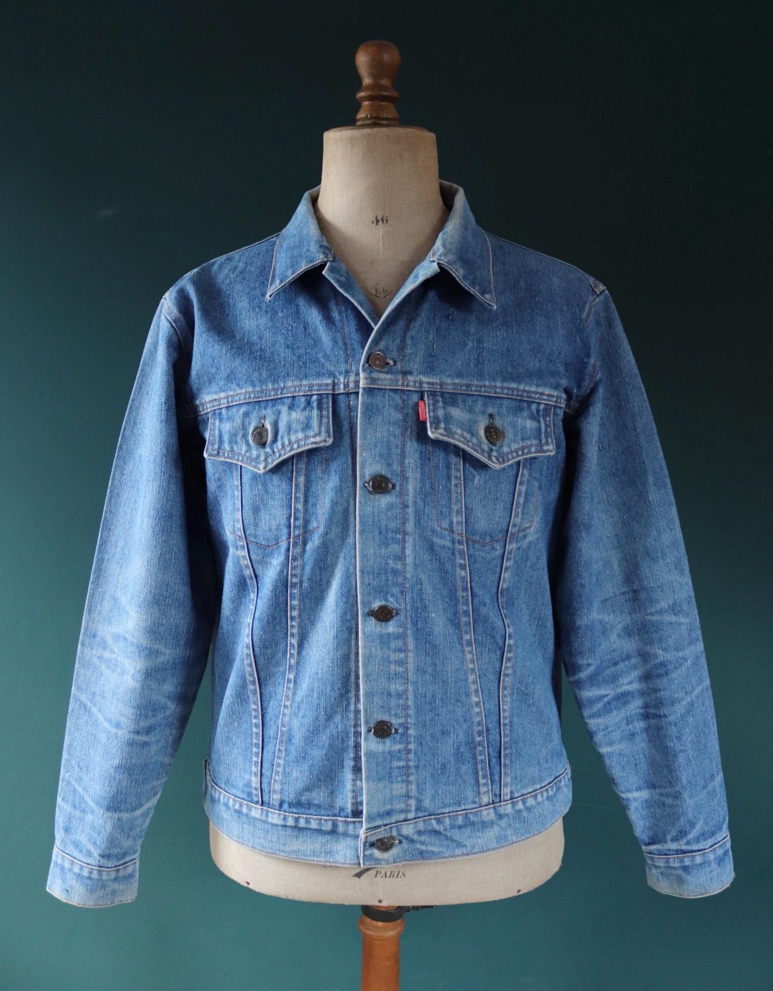Vintage 1970s Levis denim jacket - whisker fades - 43” chest