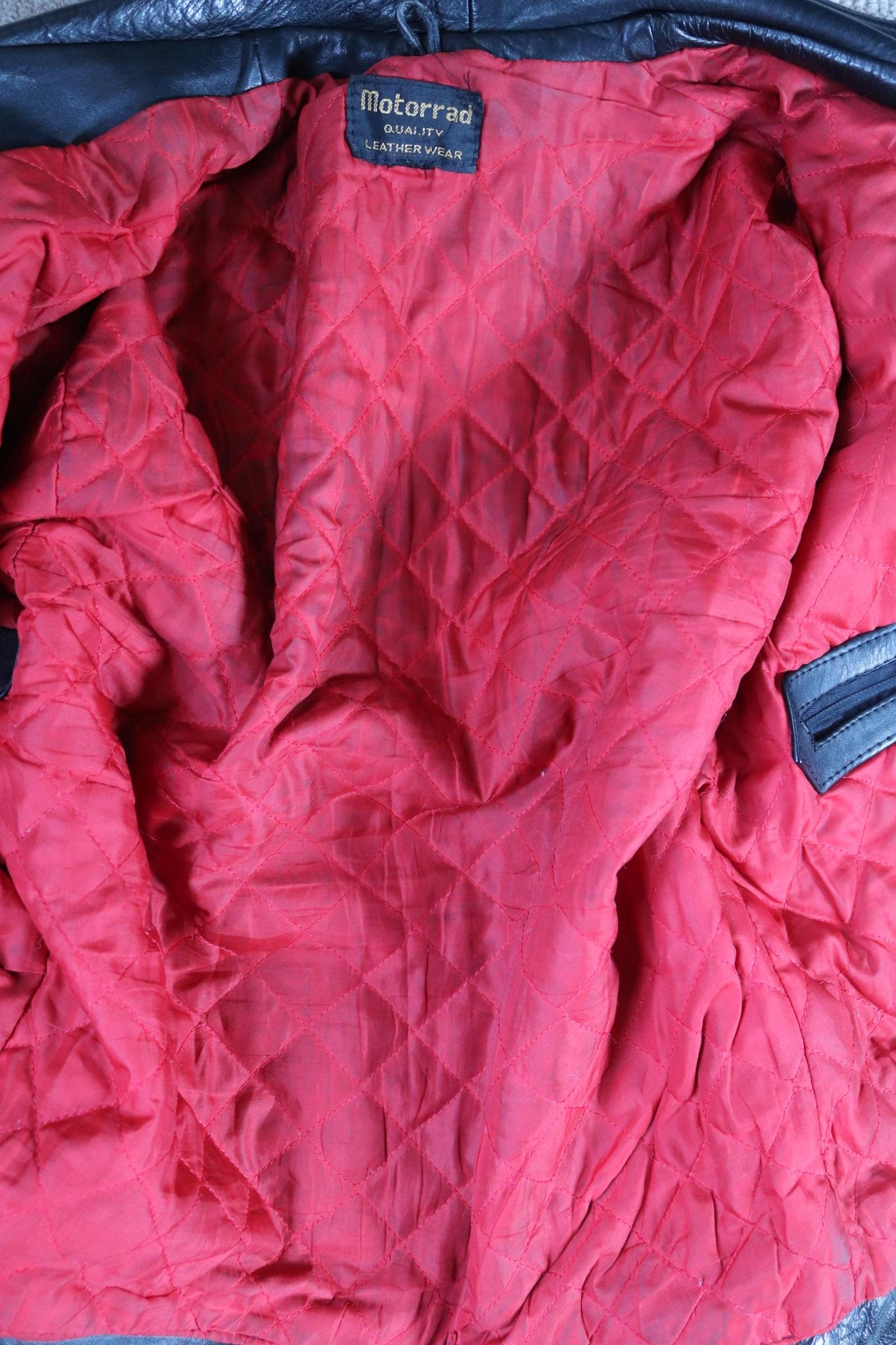 Vintage 1980s black leather biker jacket - 44” chest