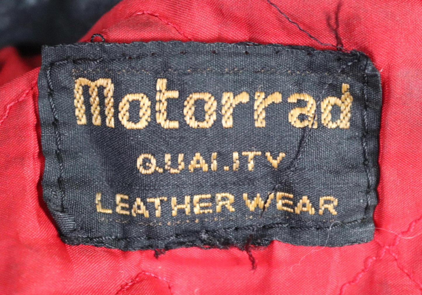 Vintage 1980s black leather biker jacket - 44” chest