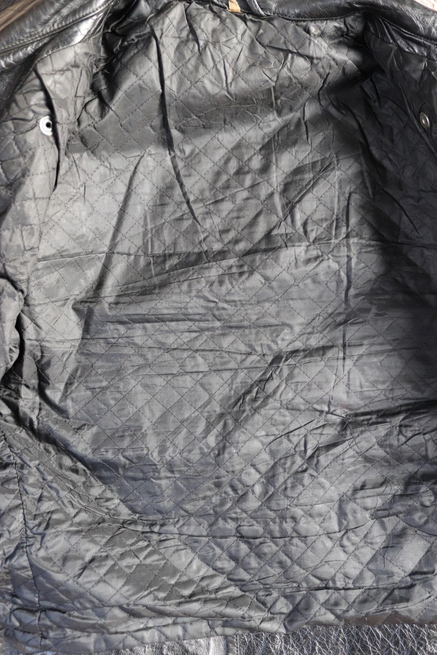 Vintage 1980s black leather biker jacket - 40” chest