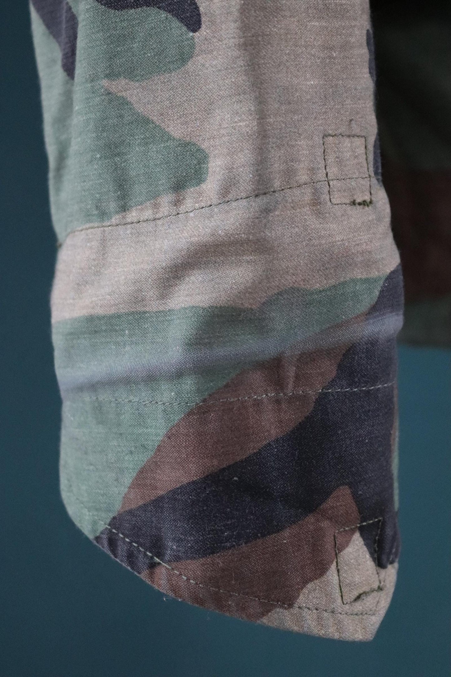 Vintage 1980s US army camouflage M-65 field jacket - 48" chest