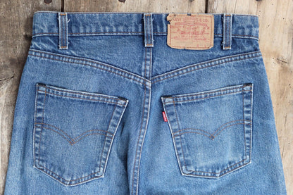 Vintage 1990s Levis 505 denim jeans - made in USA - small e red tab - 30” x 31”
