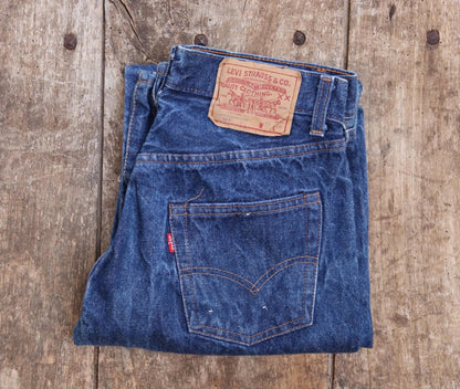 Vintage 1980s Levis 501 denim jeans - made in UK - small e red tab - 28” x 33”