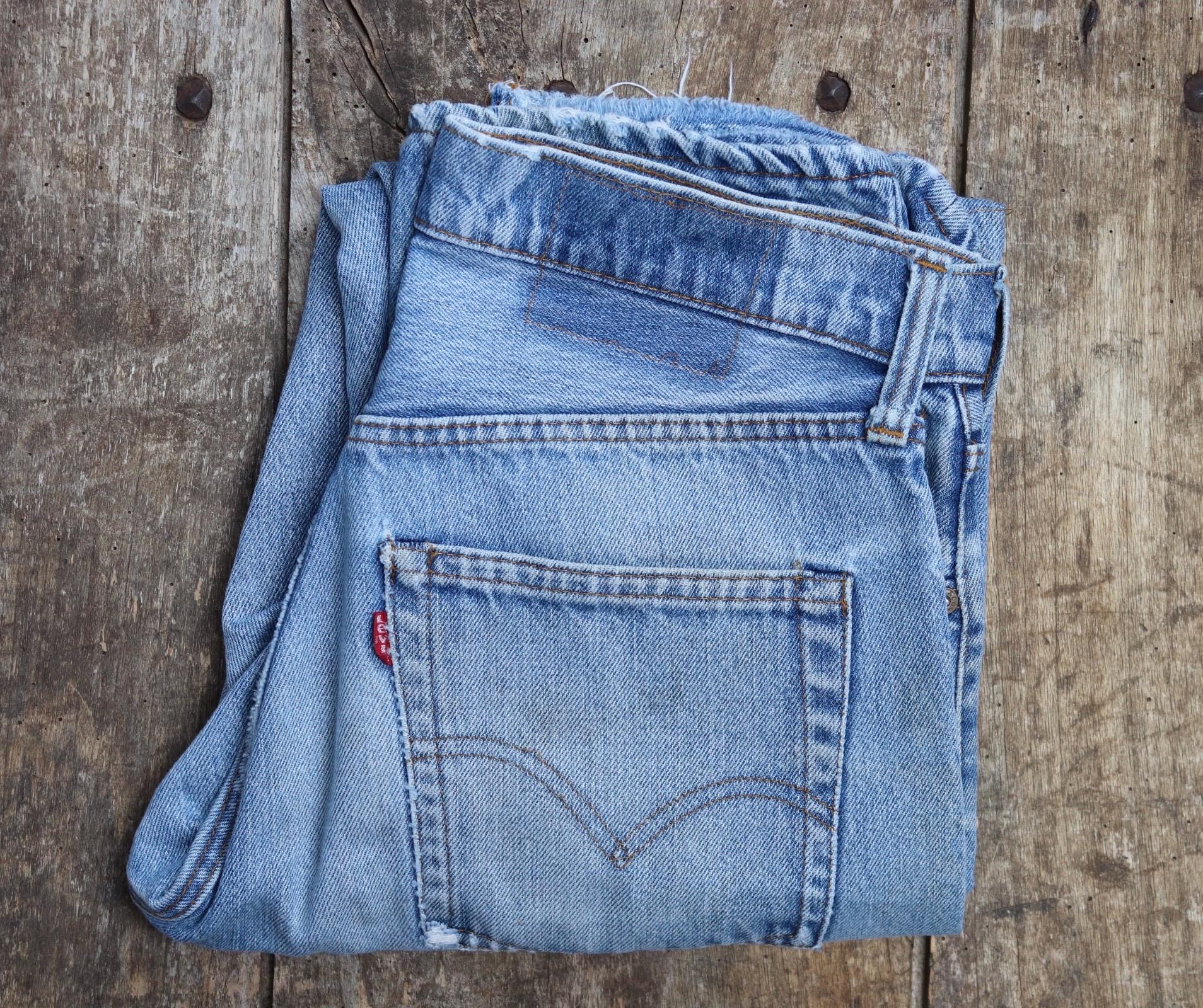 Vintage 1980s Levis 505 denim jeans - made in USA - small e red tab - 30” x 31”