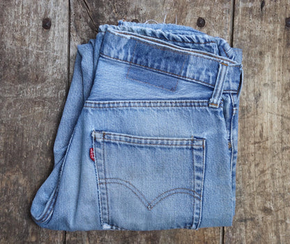 Vintage 1980s Levis 505 denim jeans - made in USA - small e red tab - 30” x 31”