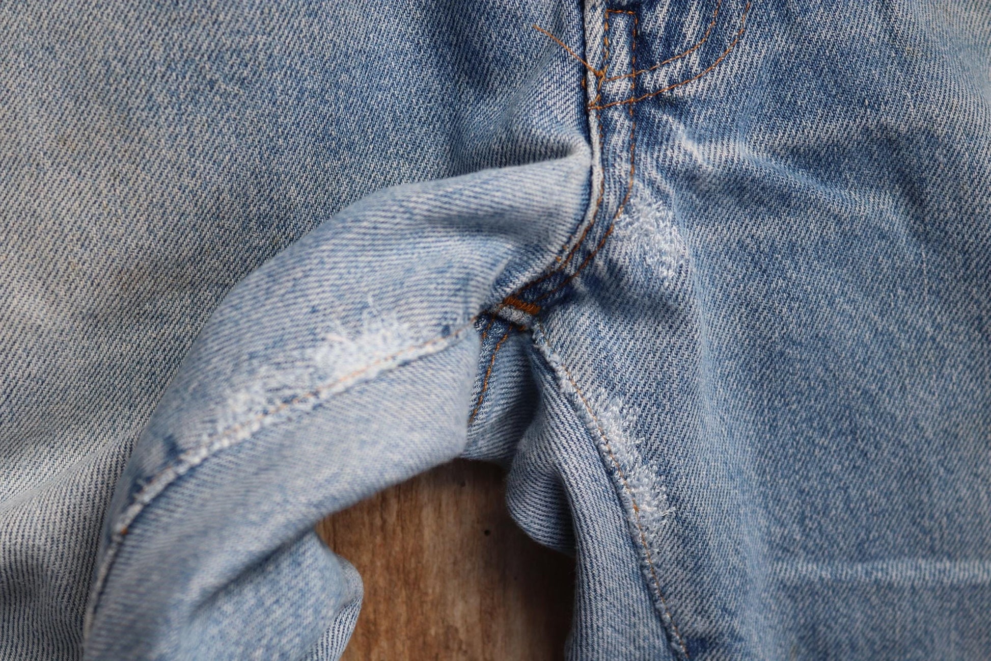 Vintage 1980s Levis 505 denim jeans - made in USA - small e red tab - 30” x 31”