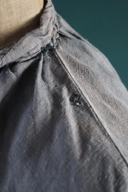 Vintage 1930s French workwear shirt - linen smock - 56” chest