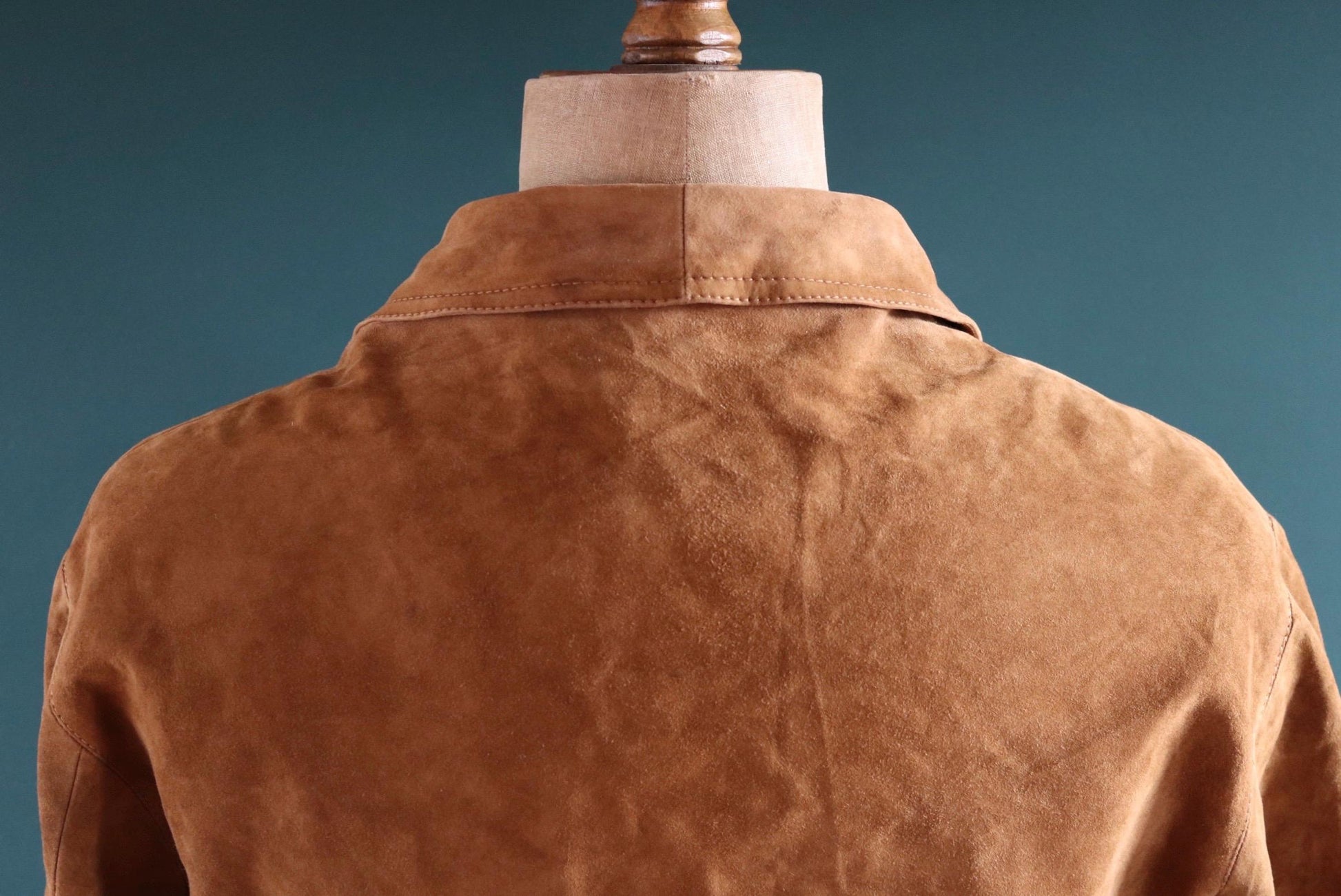 Vintage 1960s buckskin suede jacket - 46” chest