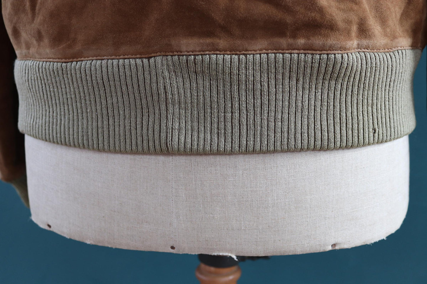 Vintage 1960s buckskin suede jacket - 46” chest