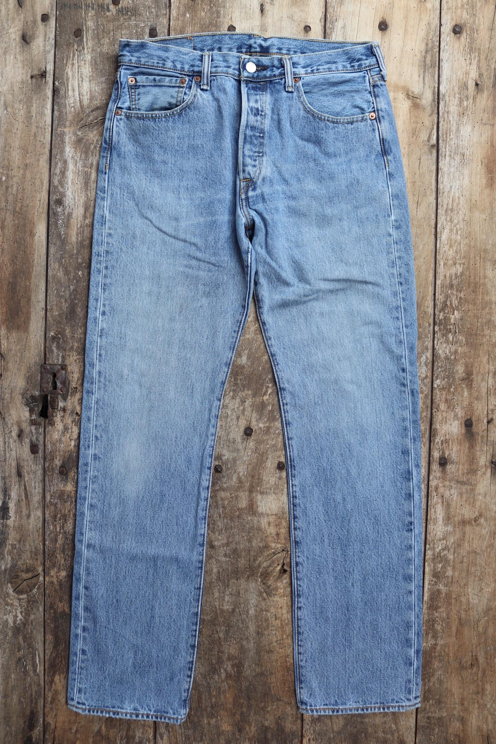 Vintage Levis 501 jeans - blue denim workwear - 33" x 33"