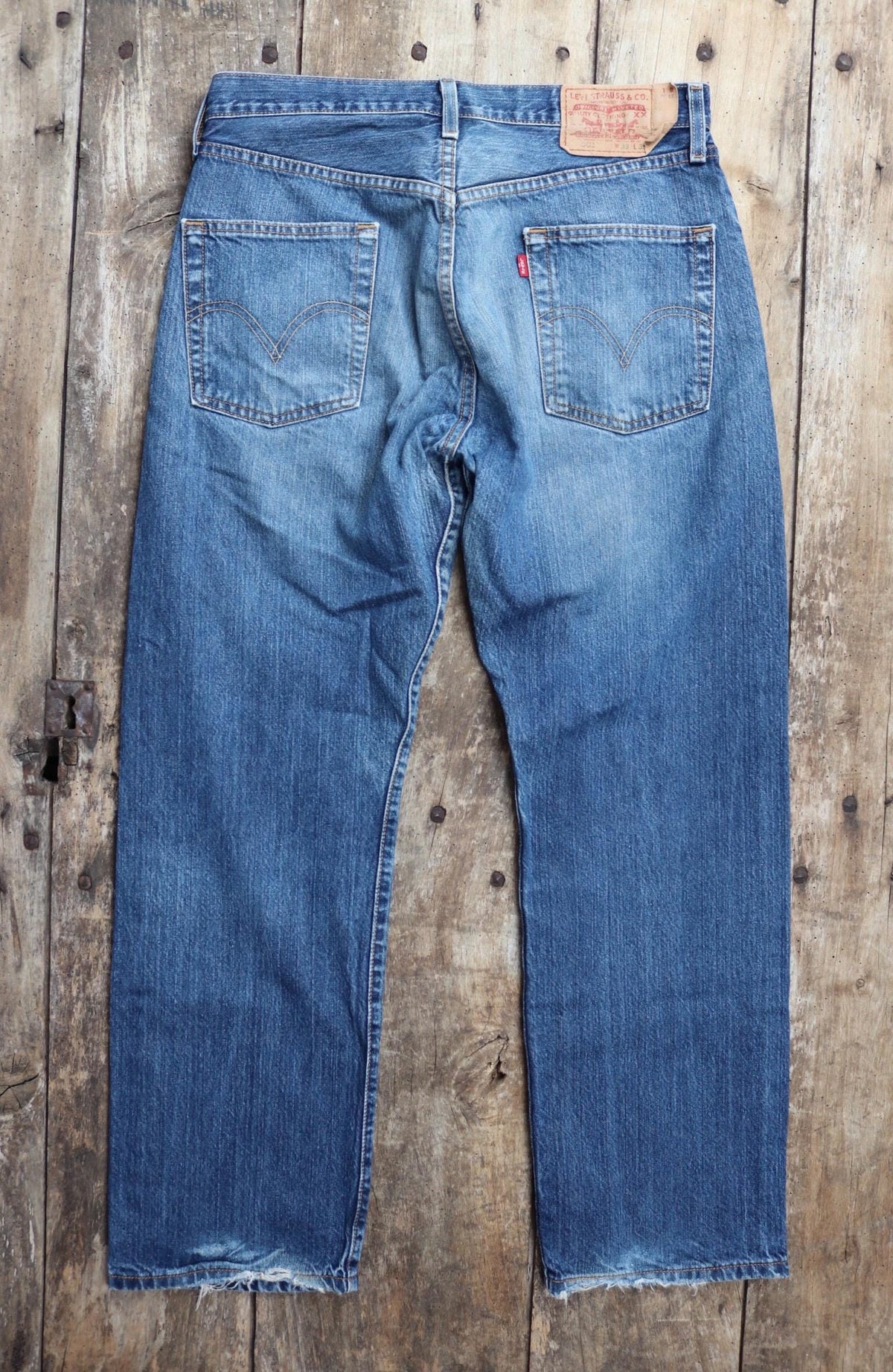 Vintage Levis 501 jeans - blue denim workwear - 32" x 30"