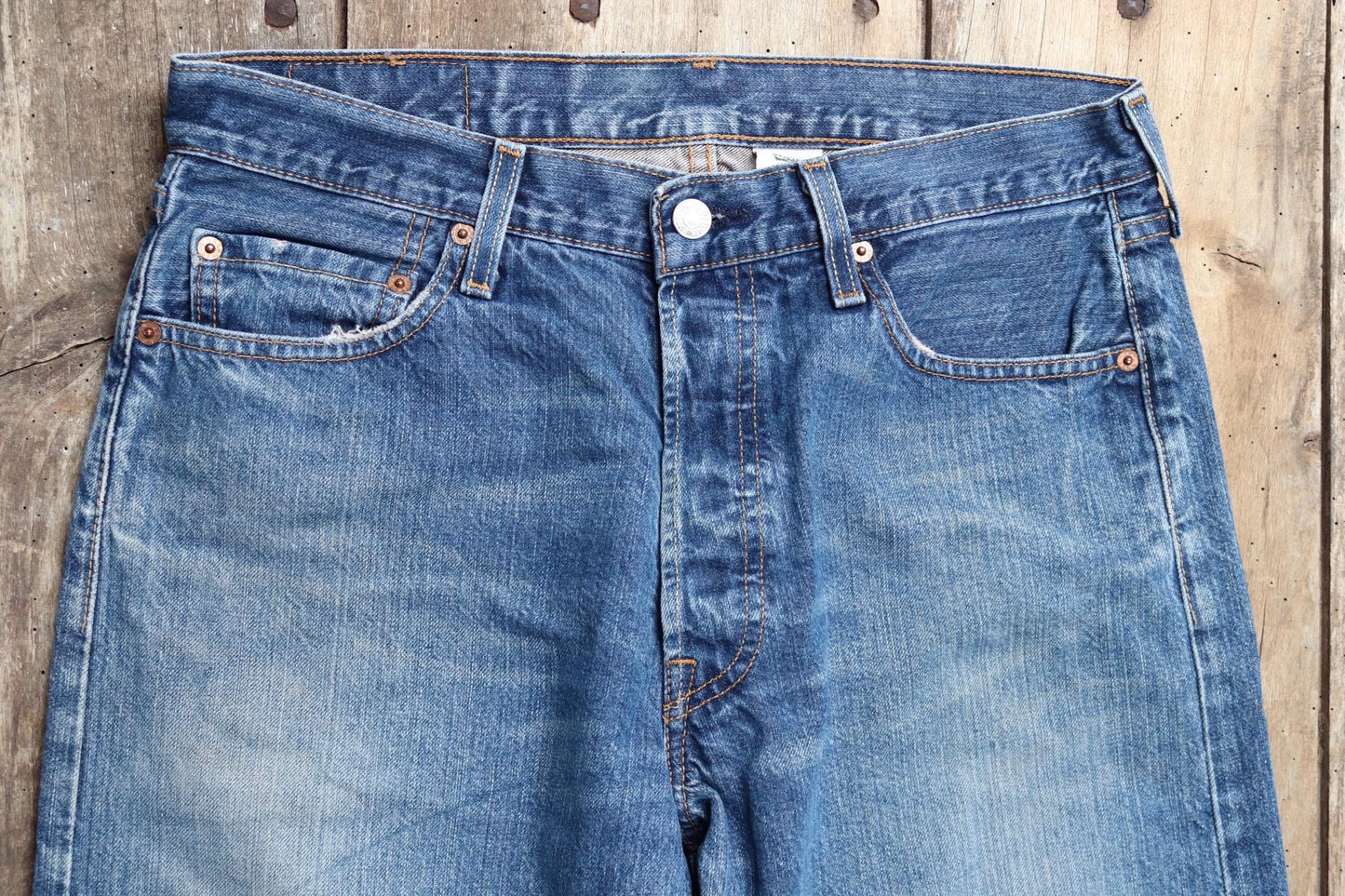 Vintage Levis 501 jeans - blue denim workwear - 32" x 30"