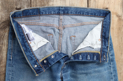 Vintage Levis 501 jeans - blue denim workwear - 33" x 31"