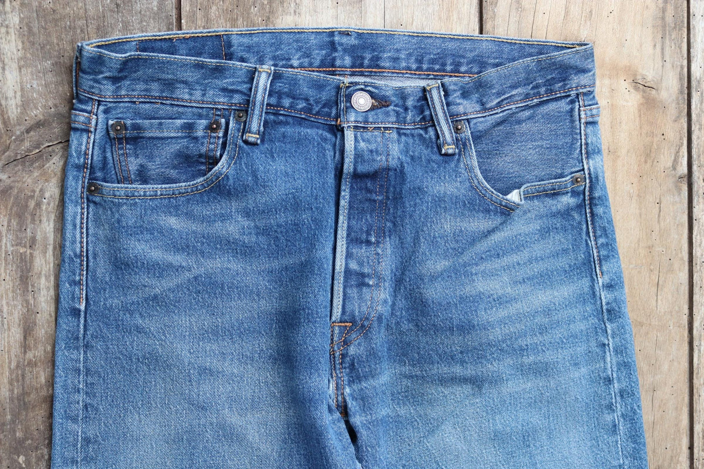Vintage Levis 501 jeans - blue denim workwear - 33" x 31"
