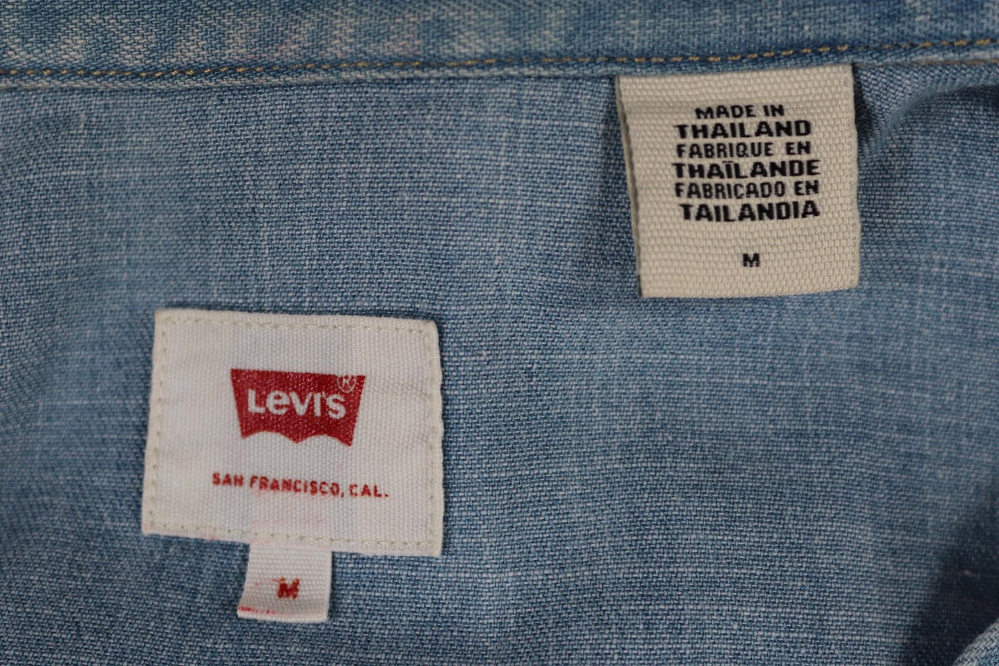 Vintage Levis denim shirt - Levi Strauss red tab - pale blue chambray - cowboy western - 41" chest
