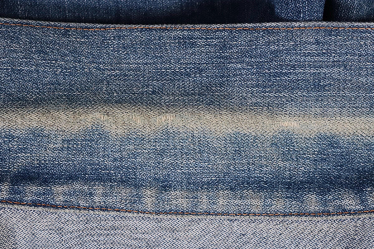 Vintage 1970s Levis denim jacket - whisker fades - 43” chest