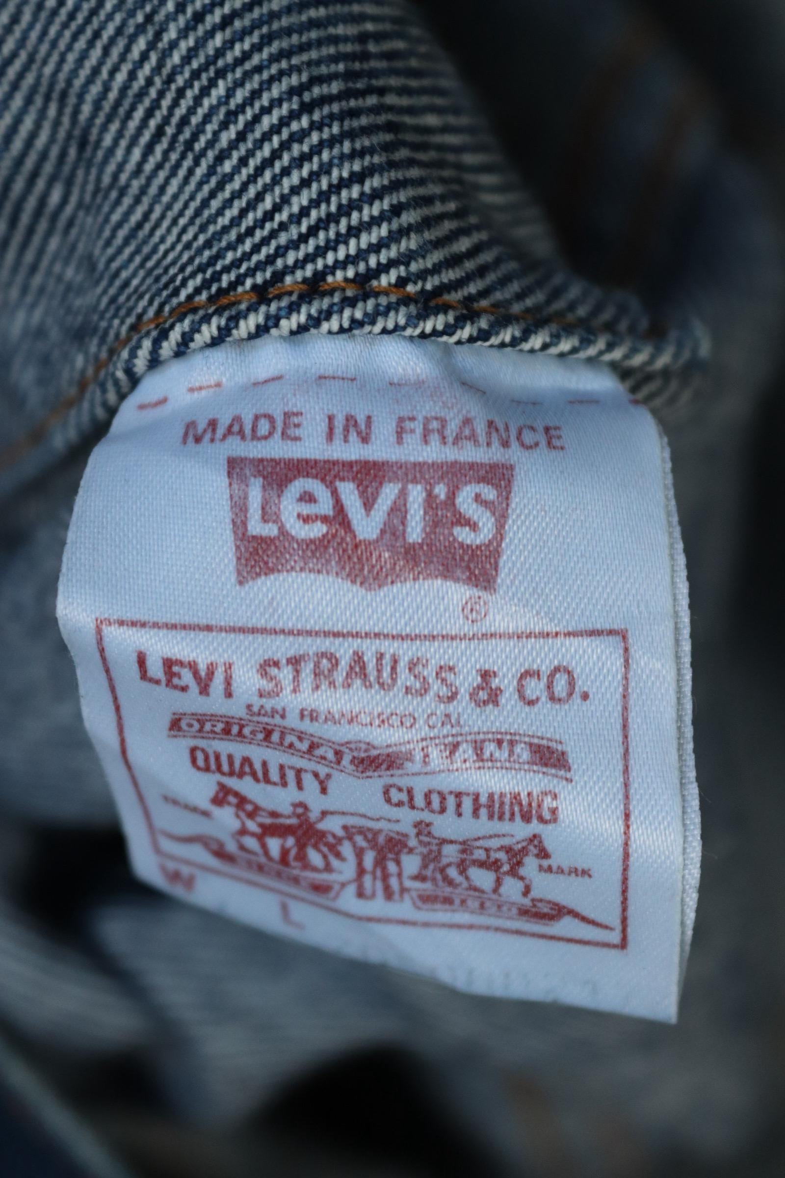 Vintage 1980s Levis denim jacket - 70500-0217 - 46” chest