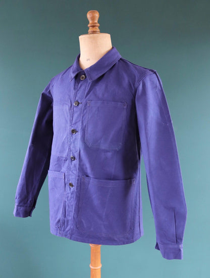Vintage French workwear jacket - cotton twill chore coat - 43” chest