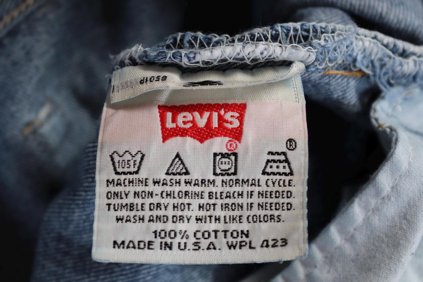 Vintage 1990s Levis 501 denim jeans - made in USA - small e red tab - 31” x 31”