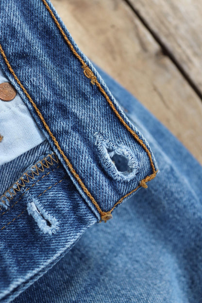 Vintage 1990s Levis 501 denim jeans - made in USA - small e red tab - 31” x 31”