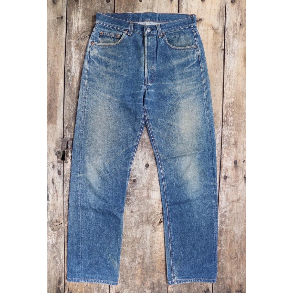 Vintage 1980s Levis 501 denim jeans - made in USA - small e red tab - Valencia St - 30” x 31”