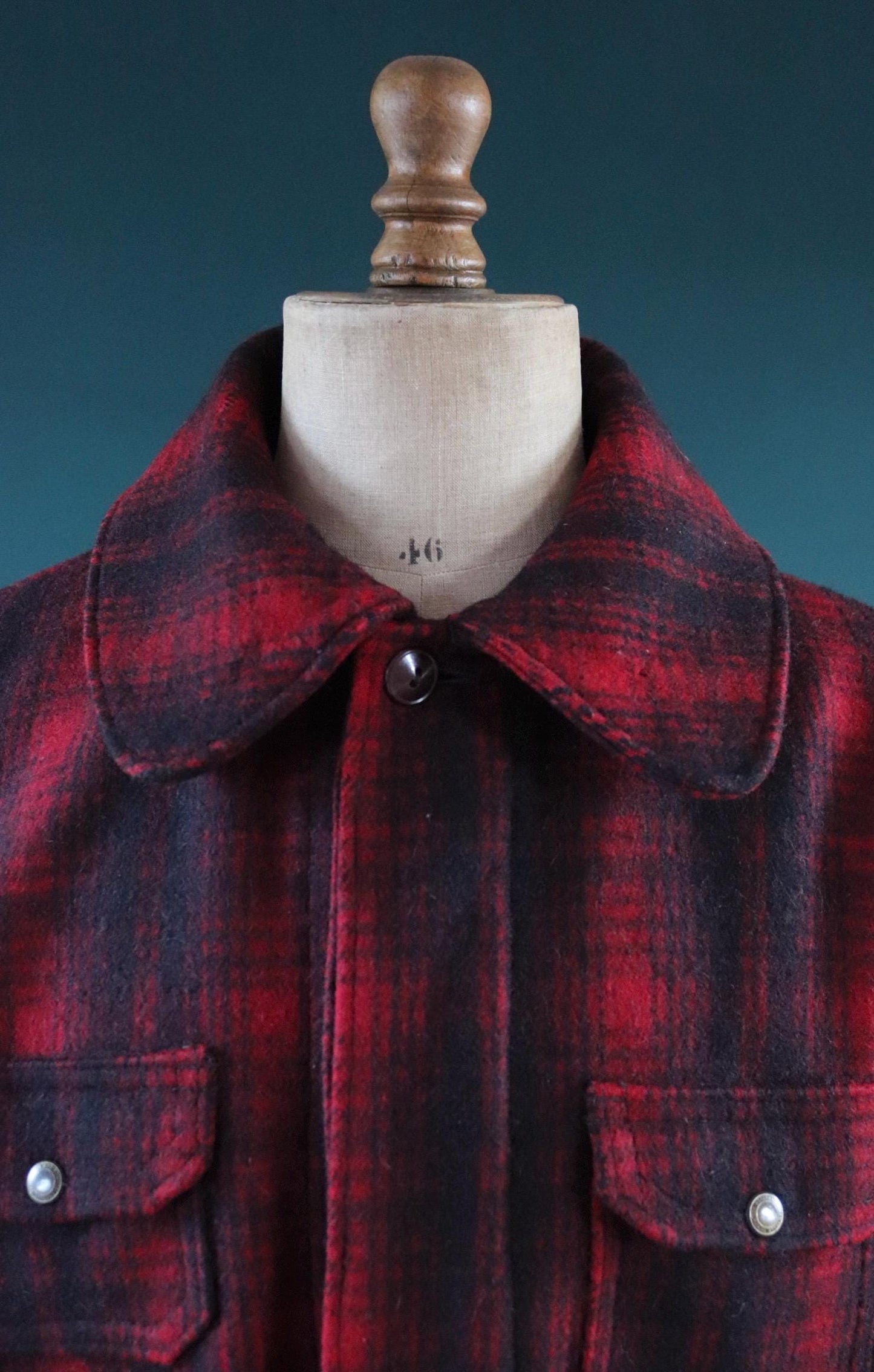 Vintage 1940s Woolrich plaid wool jacket - chore coat - hunting mackinaw - 51” chest