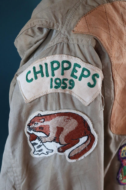 Vintage 1950s shooting jacket - rifle club chain stitch patches - 50” chest