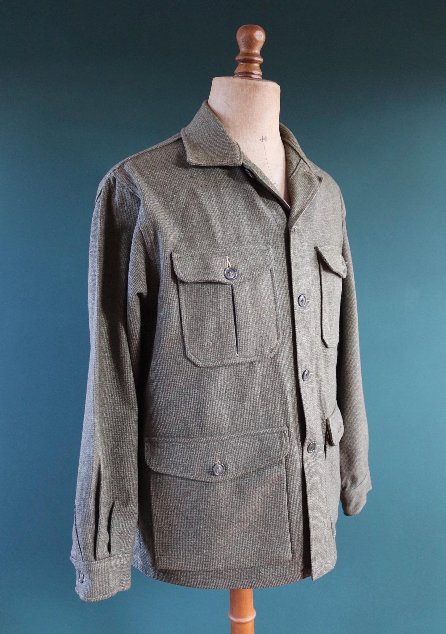 Vintage 1950s Woolrich dress shirt - camp jacket - 50” chest