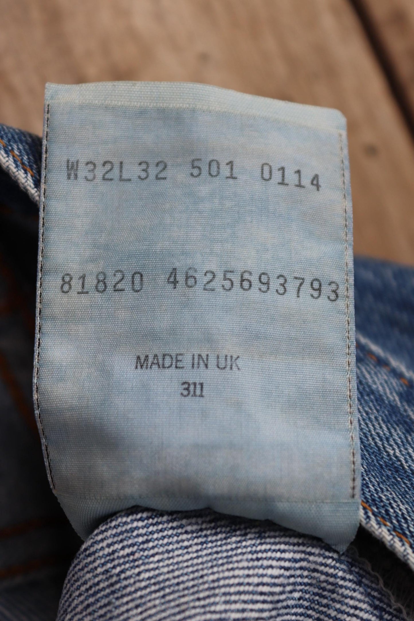 Vintage 1990s Levis 501 denim jeans - made in UK - small e red tab - 32” x 32”