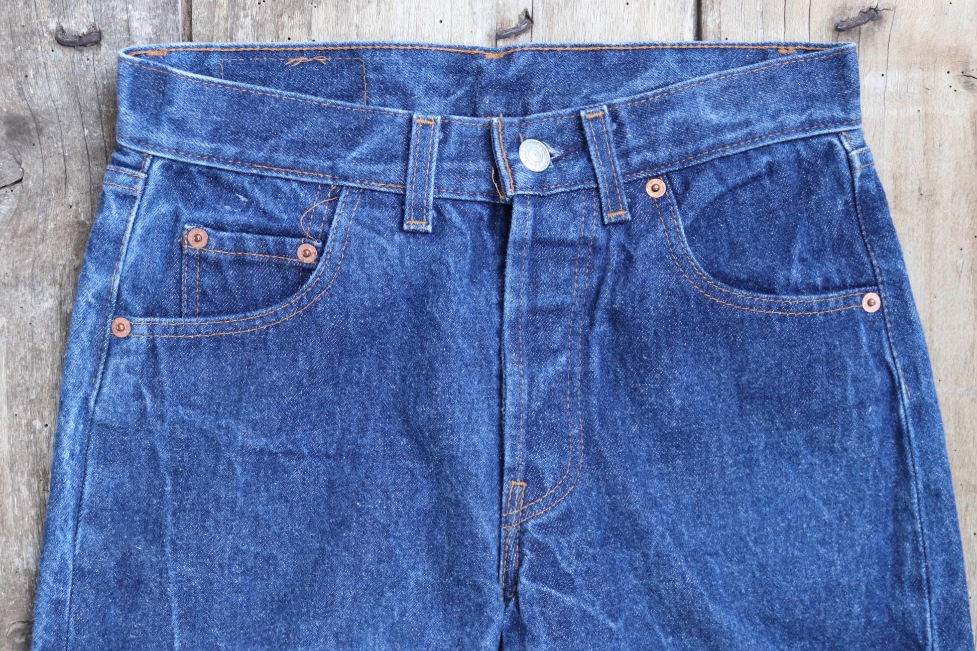 Vintage 1980s Levis 501 denim jeans - made in UK - small e red tab - 28” x 33”