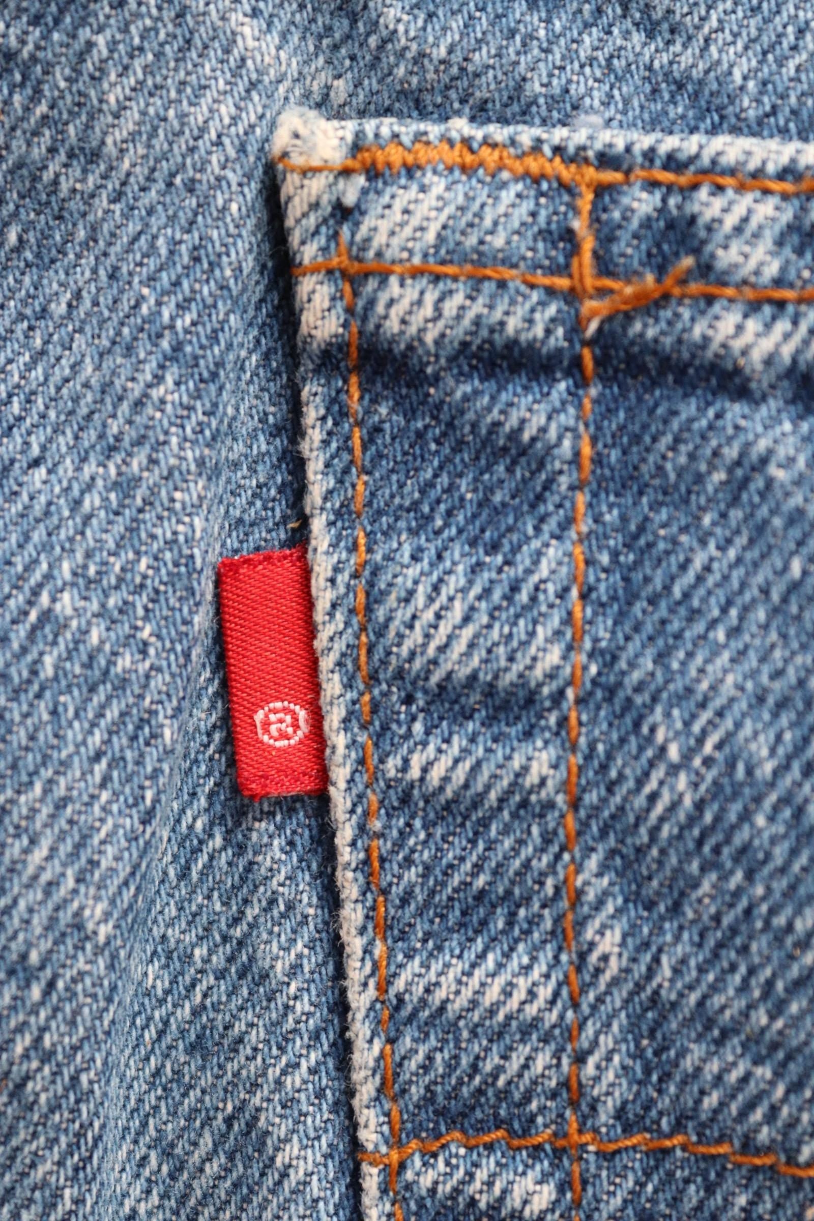 Vintage 1980s Levis 505 denim jeans - made in USA - small e red tab - 30” x 31”