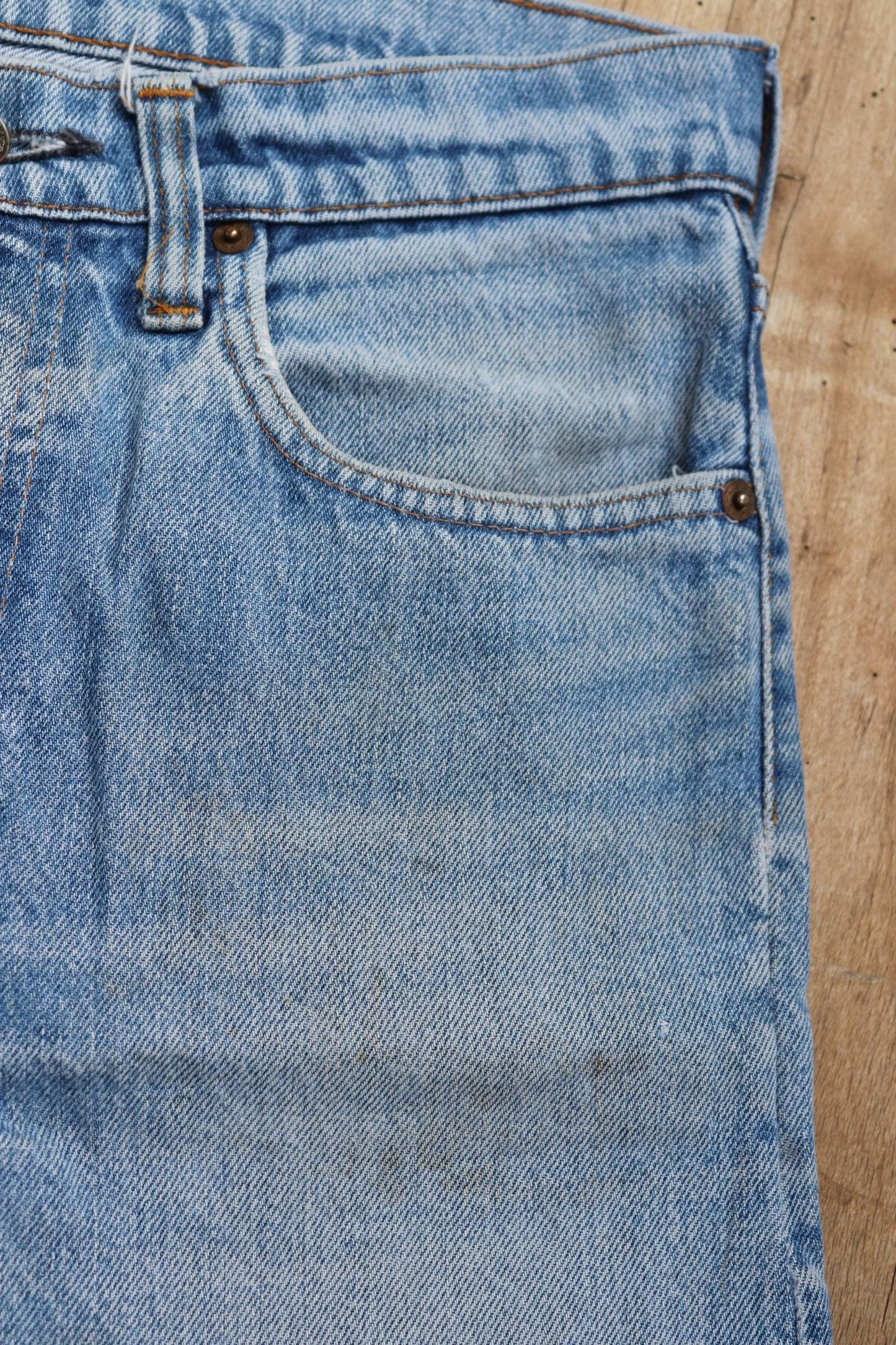 Vintage 1980s Levis 505 denim jeans - made in USA - small e red tab - 30” x 31”